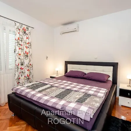 Apartman Eva Rogotin Exterior foto